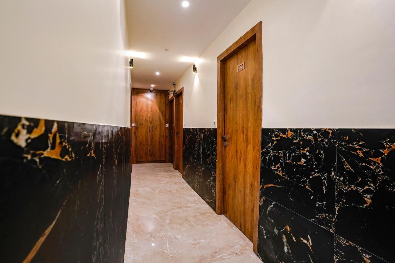 Fabhotel Antlers Mumbai Exterior foto