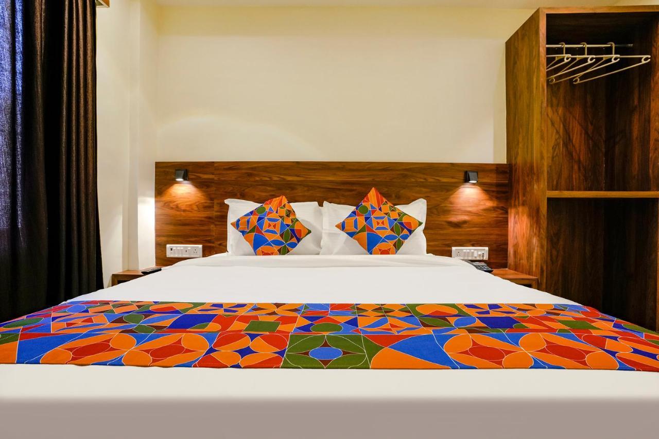 Fabhotel Antlers Mumbai Exterior foto