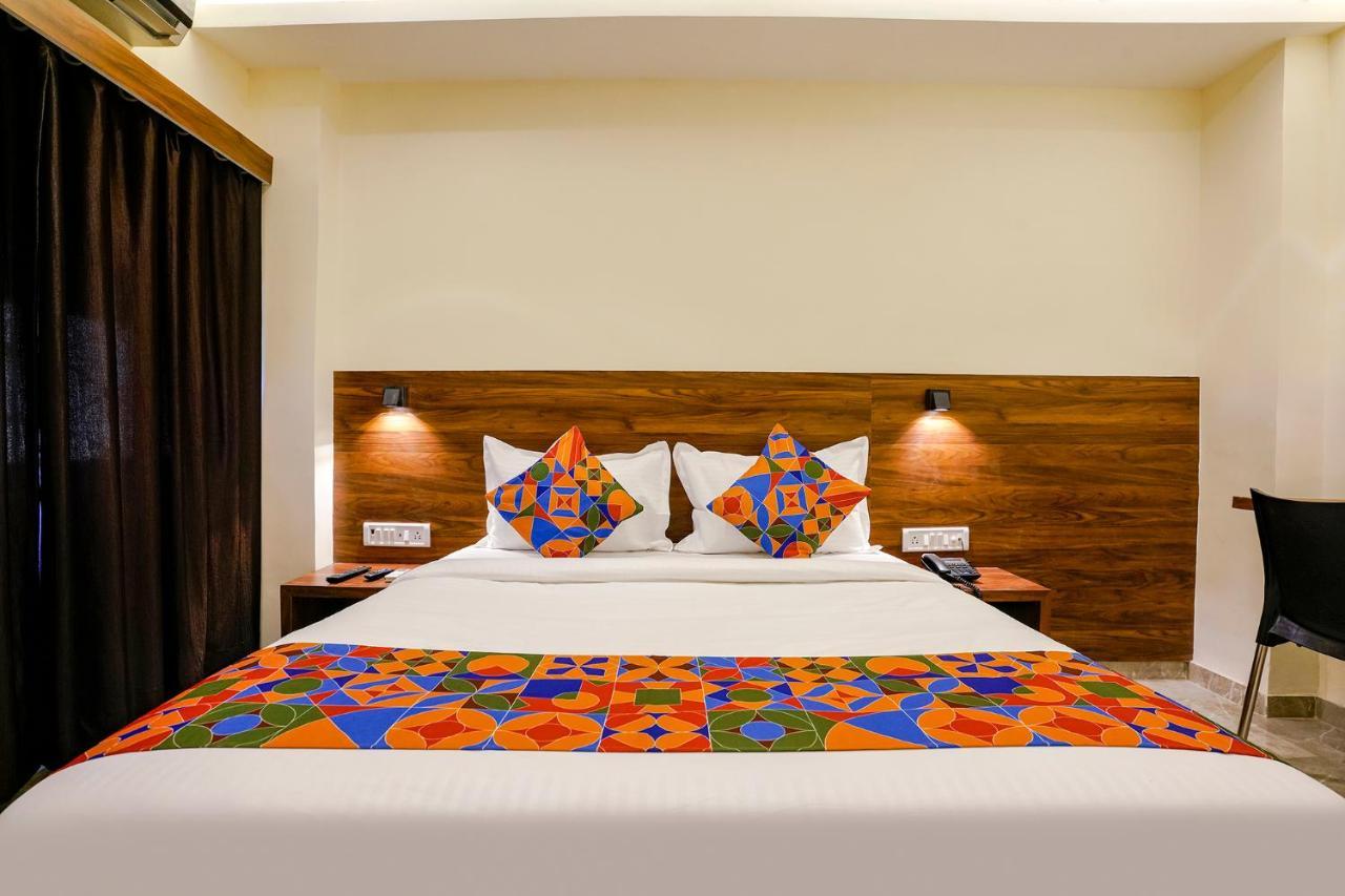 Fabhotel Antlers Mumbai Exterior foto
